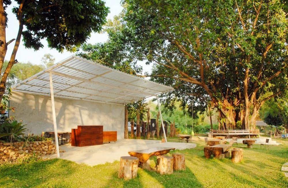 Boutique Raft Resort Ban Huai Maenam Noi Eksteriør billede